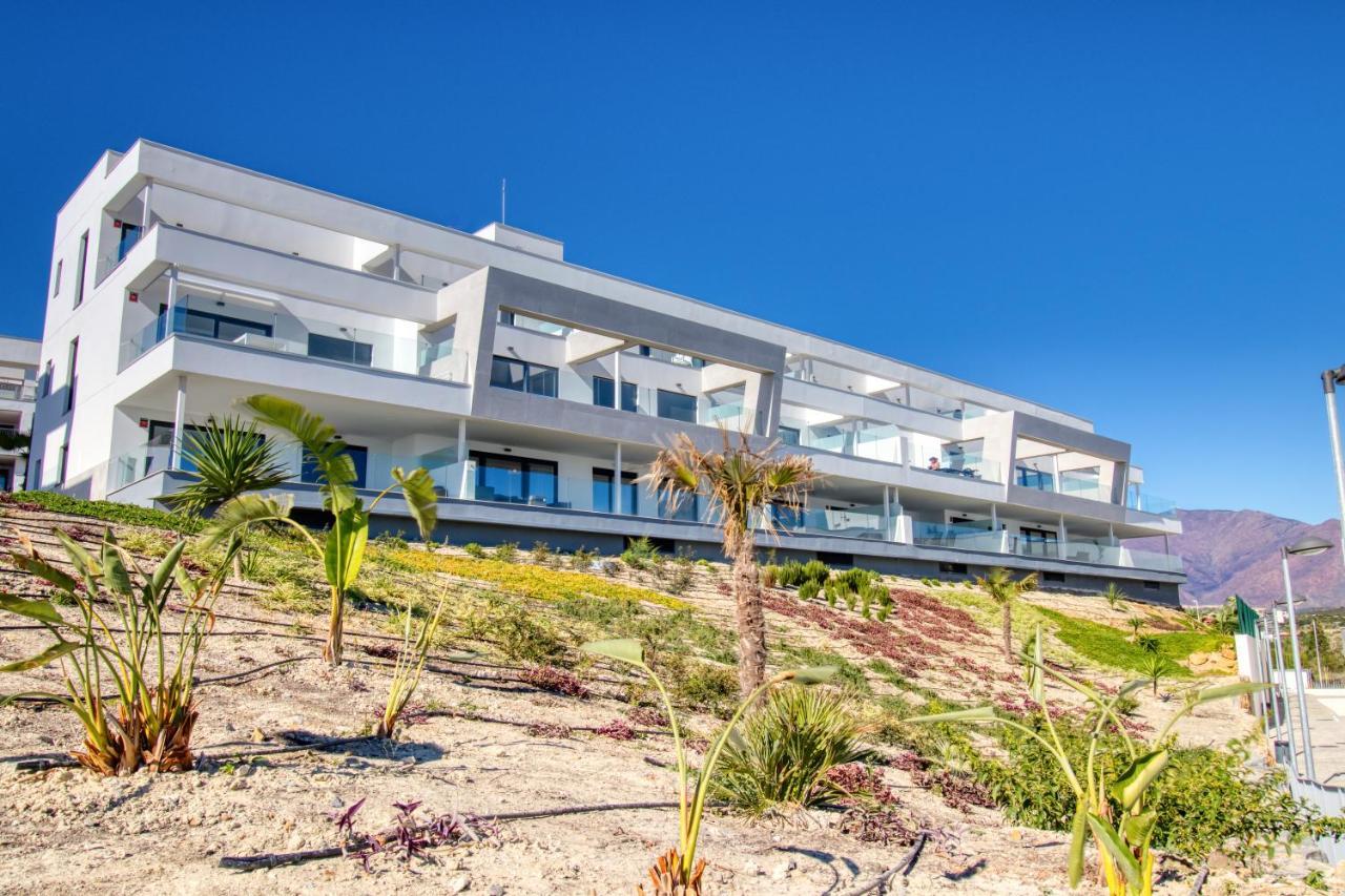 Newly Constructed 2 Bed Apartment With Sea Views Casares Exterior photo
